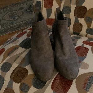 Woman’s Booties gray, size 10M